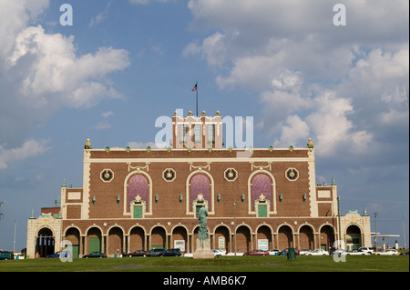 Centro congressi edificio a Asbury Park beach resort laterale in New Jersey USA ESTATE 2006 Foto Stock