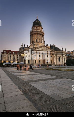 Franzoesischer Dom si trova sulla Gendarmenmarkt, Germania, Gendarmenmarkt Berlin Foto Stock