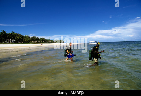 East Africa Kenya Mombasa nord un escursione subacquea lasciando Foto Stock