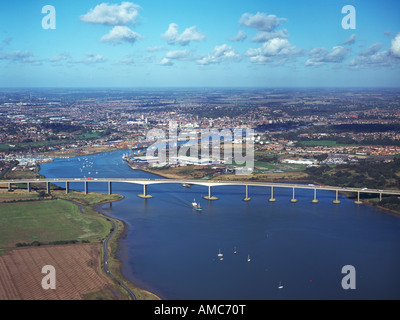 Vista aerea del ponte di Orwell, Ipswich, Suffolk, Inghilterra Foto Stock