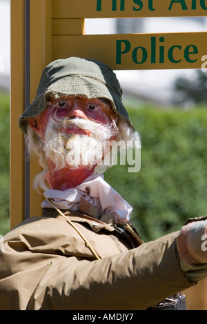 Lo Spaventapasseri in costume a Taunton flower show Foto Stock