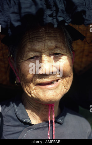 Molto vecchia signora Hakka Nuovi Territori di Hong Kong 2 Foto Stock