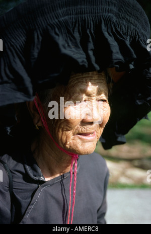 Molto vecchia signora Hakka Nuovi Territori di Hong Kong Foto Stock