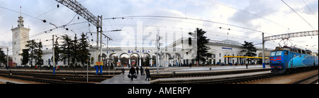 La stazione centrale di Simferopol Crimea Ucraina Foto Stock