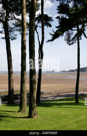 SWANSEA BAY vista da ovest croce, West Glamorgan, South wales, Regno Unito Testa di Mumbles in background Foto Stock