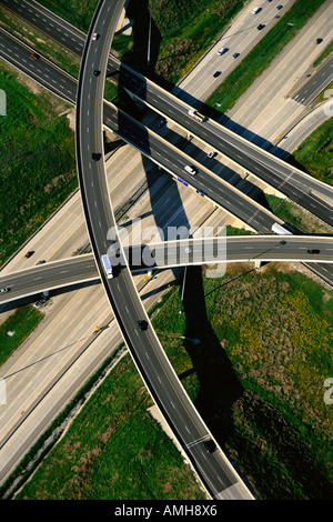 Vista aerea del cavalcavia autostradale autostrade 407 e 427, Ontario, Canada Foto Stock