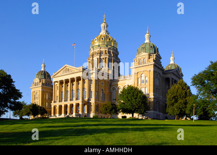 Lo State Capitol Building a Des Moines nello Iowa IA Foto Stock