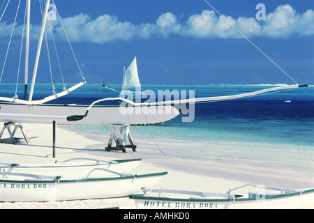 Hotel Bora Bora beach buttafuori sull'isola di Bora Bora in Polinesia francese Foto Stock