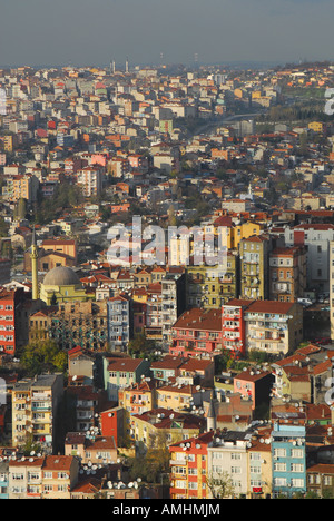 ISTANBUL, Turchia. Una vista di Tepebasi quartiere da Beyoglu. 2007. Foto Stock