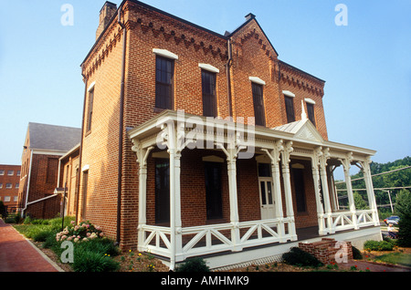 Mattone rosso courthouse in Fairfax County VA Foto Stock