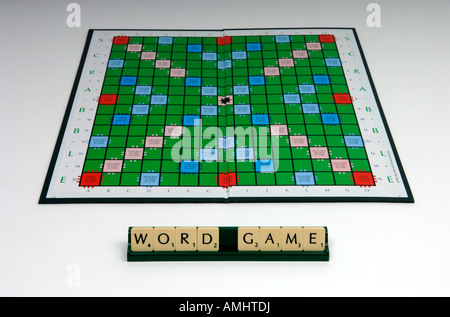 Ancora LA VITA DI UN GIOCO DI PAROLE CROCIATE Foto stock - Alamy