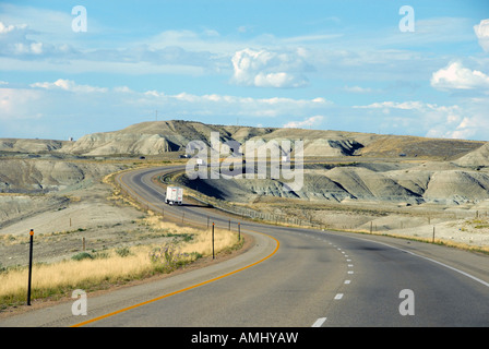 Avvolgimento Interstate 80 autostrada nel nord-est dello Utah Foto Stock