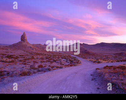 Tramonto, pinnacoli National Monumento Naturale, CALIFORNIA, STATI UNITI D'AMERICA Foto Stock