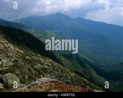 Escursionismo sul Monte di argilla su argilla loop trail nel nord della gamma presidenziale del White Mountain National Forest Foto Stock