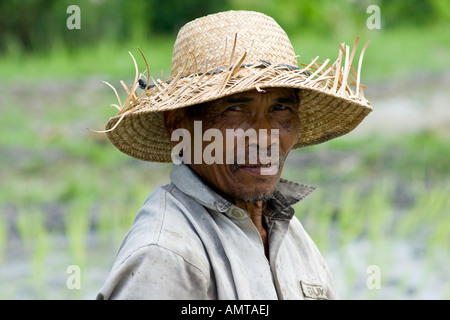 Ritratto di un coltivatore di riso, Ubud, Bali Indonesia Foto Stock