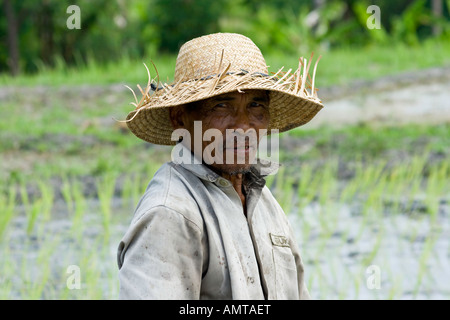 Ritratto di un coltivatore di riso, Ubud, Bali Indonesia Foto Stock