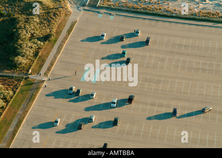 Parcheggio presso la spiaggia Foto Stock