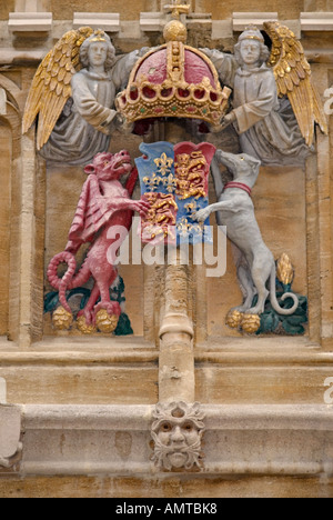 Muratura Stemma sopra l'entrata di Brasenose College Radcliffe Square University of Oxford Oxford Inghilterra Foto Stock