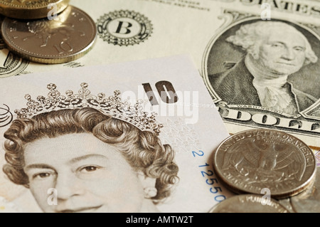 Dollari e sterline valute della Gran Bretagna e America Foto Stock
