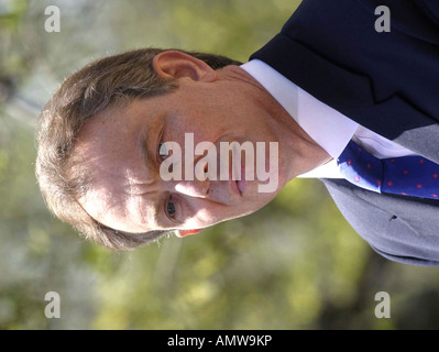 Il primo ministro Tony Blair alla Casa Bianca durante una pressa breifing dopo meetin con il Presidente George W Bush il 16 aprile 2004 Foto Stock