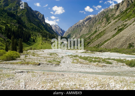 Valle di Ala Archa National Park, Tian Shan, Kirghizistan Foto Stock