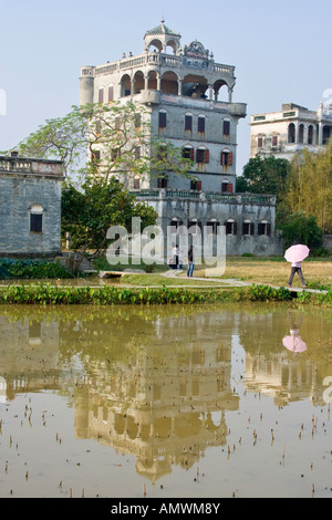 Mingshi Lou Diaolou Yili Villaggio del Kaiping nella provincia di Guangdong in Cina Foto Stock