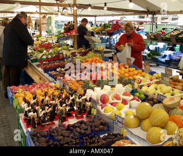 A - Salisburgo: il mercato giornaliero nella città di Salisburgo Foto Stock