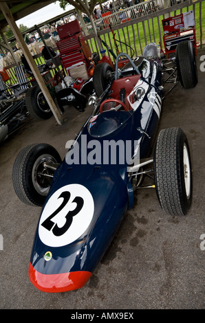 1962 Lotus-BRM 24 nel paddock di Goodwood, Sussex, Regno Unito. Foto Stock
