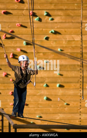 Credito foto DOUG BLANE spaventato ragazzo mentre sull'antenna Extreme Willen Lago di Milton Keynes città di Milton Keynes Foto Stock