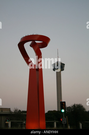 La torre delle Americhe e torcia di amicizia San Antonio Texas Novembre 2007 Foto Stock