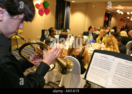 Miami Florida,Coconut Grove,Doubletree,hotel hotel hotel hotel alloggio motel inn motel,non violence Project USA,impari impara imparando,insegna,organizzazione no profit Foto Stock