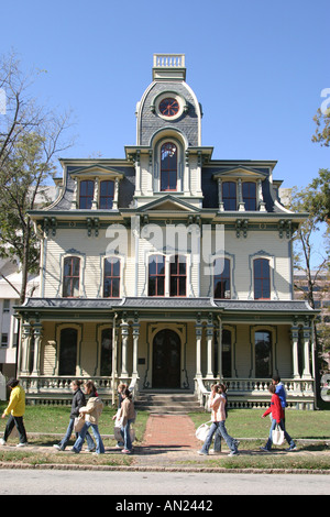 Raleigh North Carolina, Blount Street, casa storica in stile vittoriano, casa case case residenza, case, residence, proprietà, quartiere, resi Foto Stock