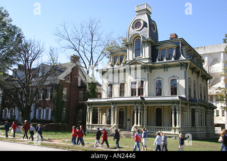 Raleigh North Carolina, Blount Street, casa storica in stile vittoriano, casa case case residenza proprietà, quartiere, residenziale NC 102403 0018 Foto Stock