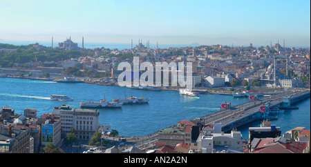 Vista del serraglio punto ed il Bosforo dalla Torre di Galata Istanbul Turchia Foto Stock