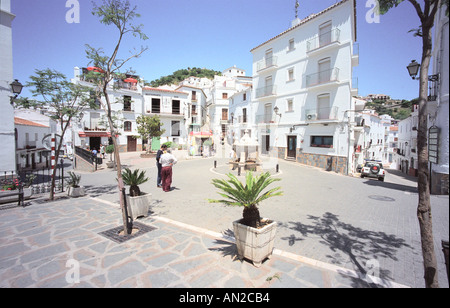 Casares villaggi bianchi Andalusia Spagna Foto Stock