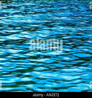 Mare scintillante Foto Stock