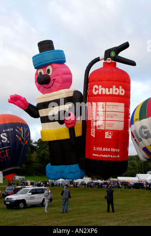 I palloni ad aria calda visualizzata alla International Balloon Fiesta, Bristol, Inghilterra, Regno Unito Foto Stock