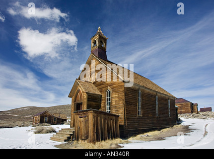 Vecchia chiesa in Bodie Ghost Town Bodie parco dello stato Foto Stock