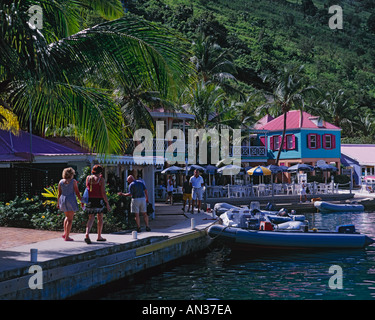 'Sopers foro' Wharf 'Pussers sbarco' 'Frenchmans Cay' West End Tortola Isole Vergini Britanniche dei Caraibi Foto Stock