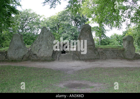 Waylands Smithy Neolitico una camera di sepoltura risalente 3500BC Foto Stock