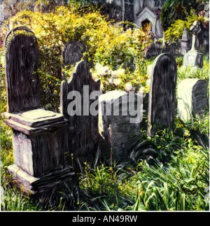 Stati Uniti d'America, Sud Carolina, Charleston, Chiesa Unitaria cimitero. Gli oggetti contrassegnati per la rimozione definitiva nel cimitero. Polaroid SX70 la manipolazione Foto Stock