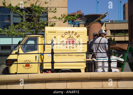 [Caffè Mobile Van] [Newcastle upon Tyne] Inghilterra Foto Stock