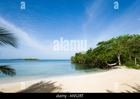 Half Moon Bay Beach, vicino a Negril, in Giamaica, Caraibi, West Indies Foto Stock