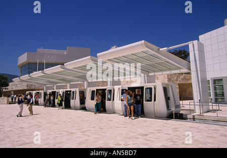 California Los Angeles il Getty Center Arrivo Plaza tram Foto Stock