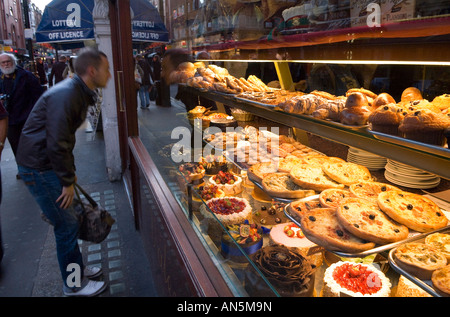 Patisserie Valerie Londra Gran Bretagna Foto Stock