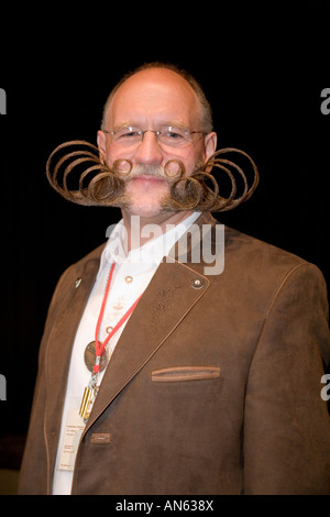 Contendente al mondo di barba e baffi Championships 2007. Foto Stock