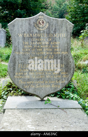 Pietra tombale di W Bramwell Booth Abney Park Cemetery Church Street a Stoke Newington North London Inghilterra Gran Bretagna Foto Stock