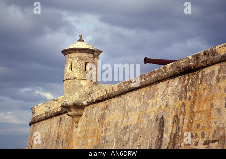 La bastionata di Fuerte San Miguel fort nella città di Campeche, Messico Foto Stock