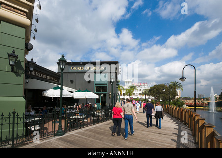 Foro nella parete Pub Irlandese, Pleasure Island, Downtown Disney Marketplace, Lake Buena Vista Orlando, Florida, Stati Uniti d'America Foto Stock