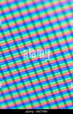 Computer screen shot extreme close up LCD TFT RGB griglia di pixel Apple iMac 24 pollici monitor 2007 mostrante la struttura di elementi Foto Stock